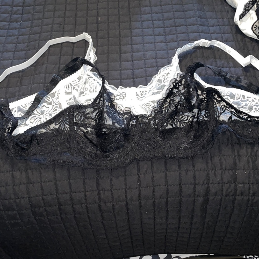 brand new 2 pack lace bralette with underwire